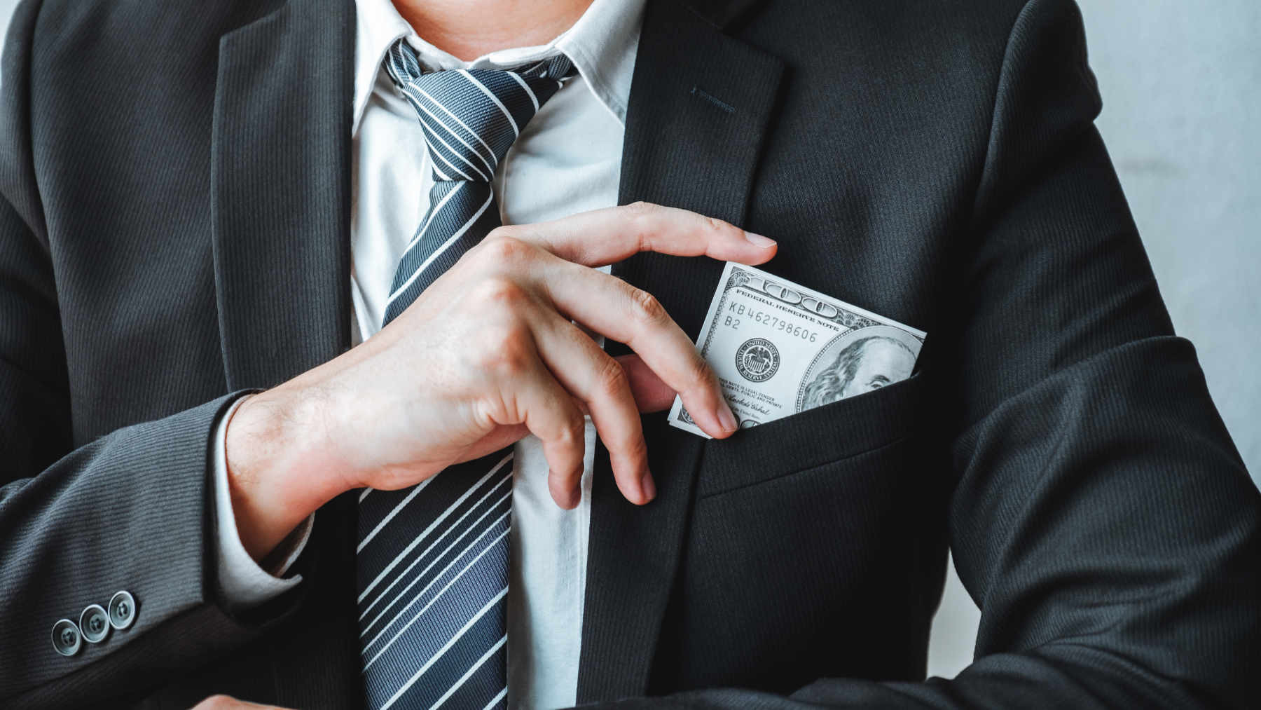 CEO-Fraud: Betrüger rüsten durch KI technisch auf!